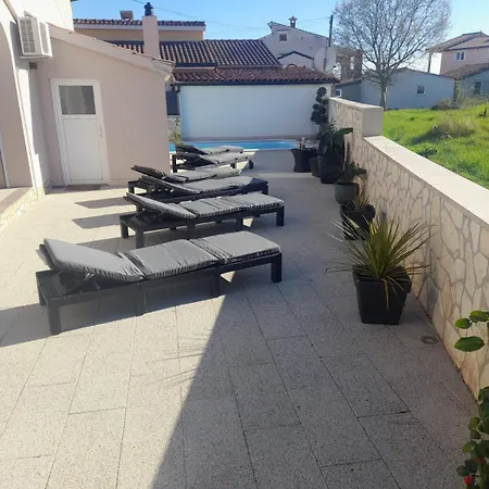 Zara Villa Porec