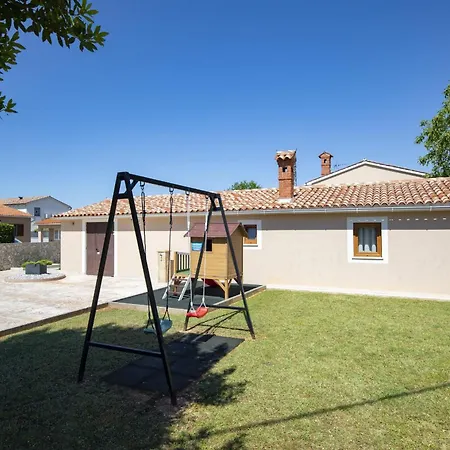 Zara Villa *